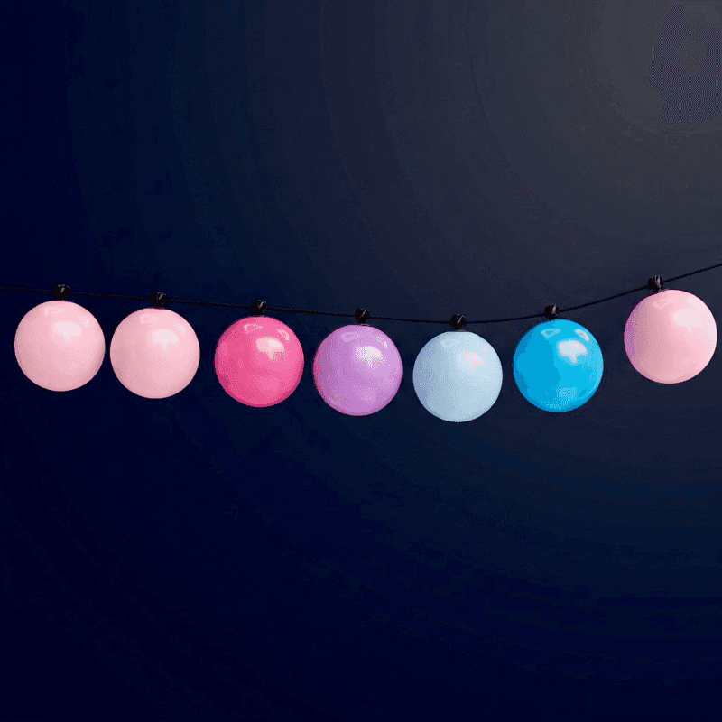 PilaMania ballonslinger langs trap en balustrade