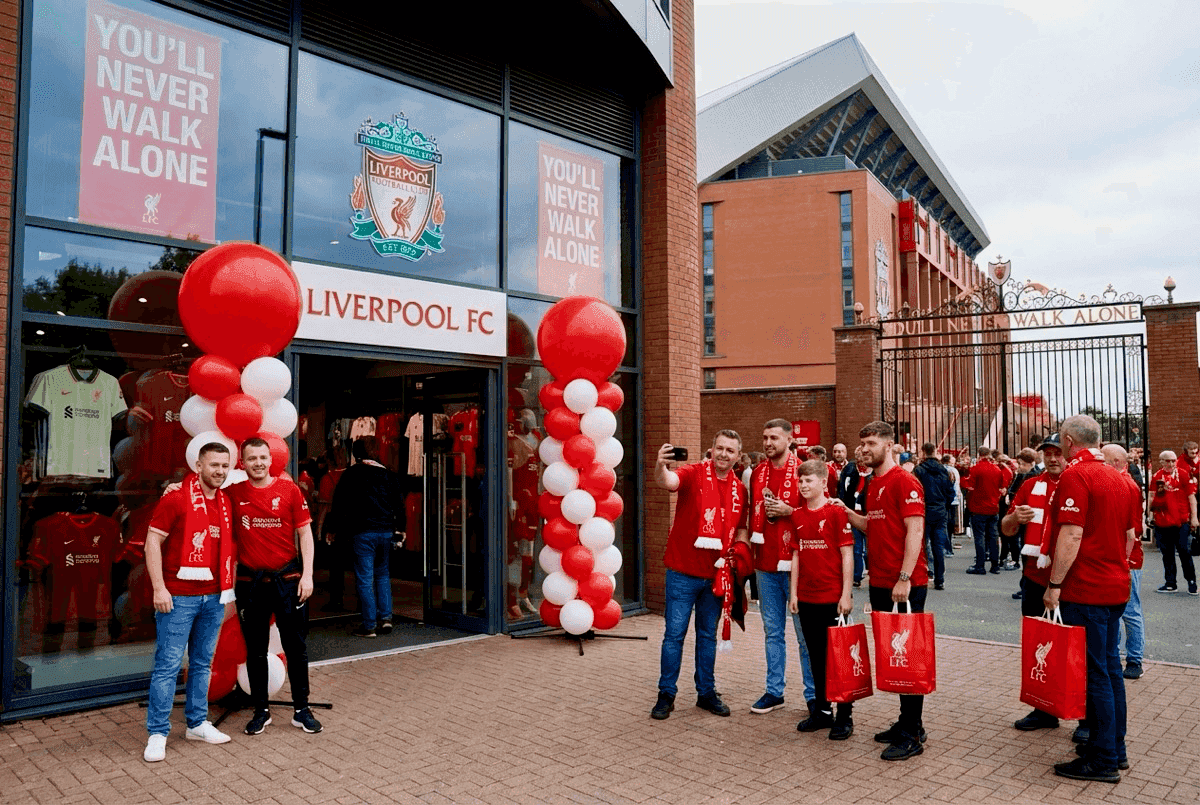 Enthousiasmerende ballondecoratie voor voetbal