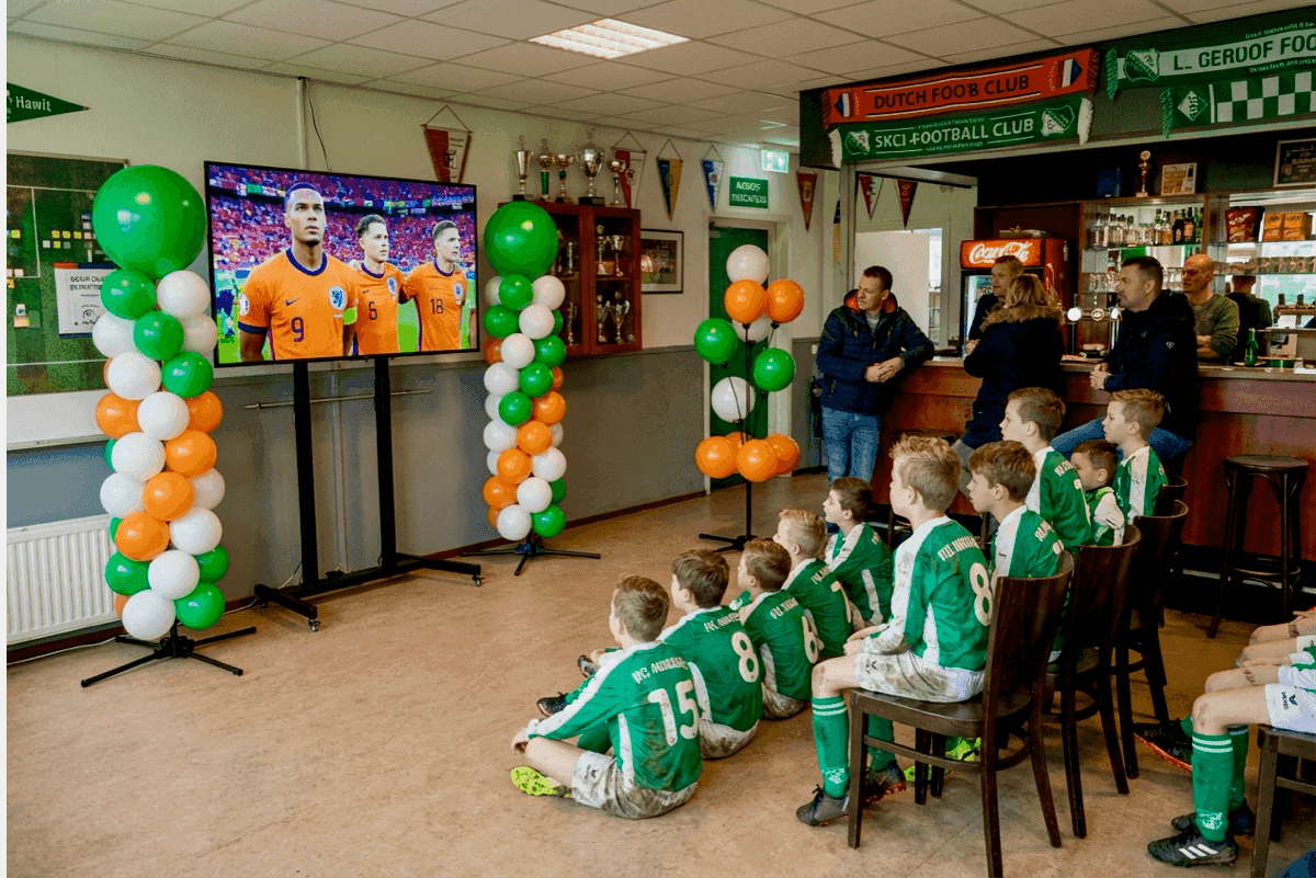 Kleurrijke ballondecoratie als eye-catcher